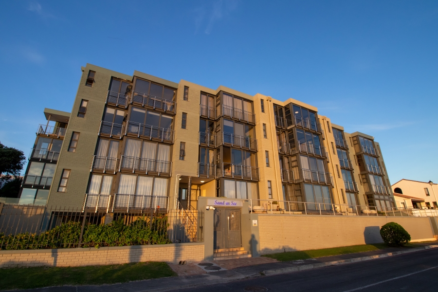 3 Bedroom Property for Sale in Big Bay Western Cape
